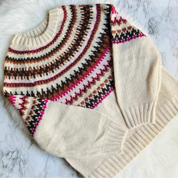 Love Tree Christmas Sweater Size L - Picture 16 of 16